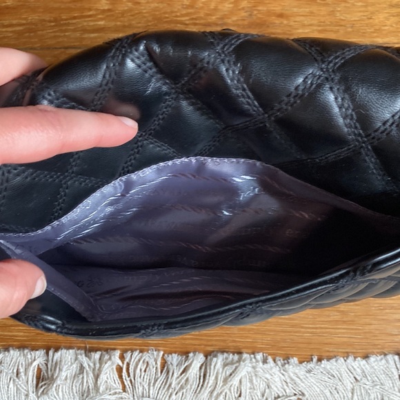 Like New Simply Vera Vera Wang Purse - Picture 6 of 10